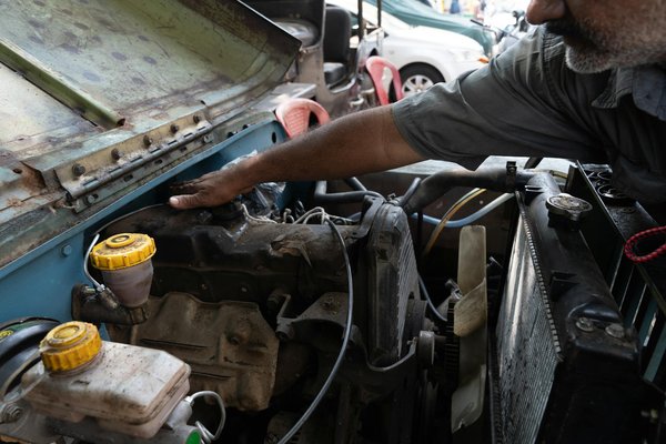 Comment fixer une étagère murale en toute sécurité ?